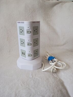 Vertical Tower Power Strip with USB Ports - White